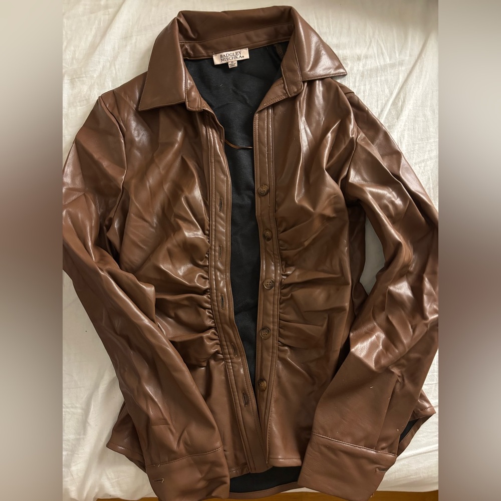 Badgley Mischka faux league top